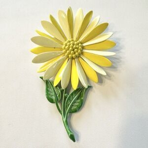 Vintage Hedy Enamel Daisy Brooch Pin Yellow Flower